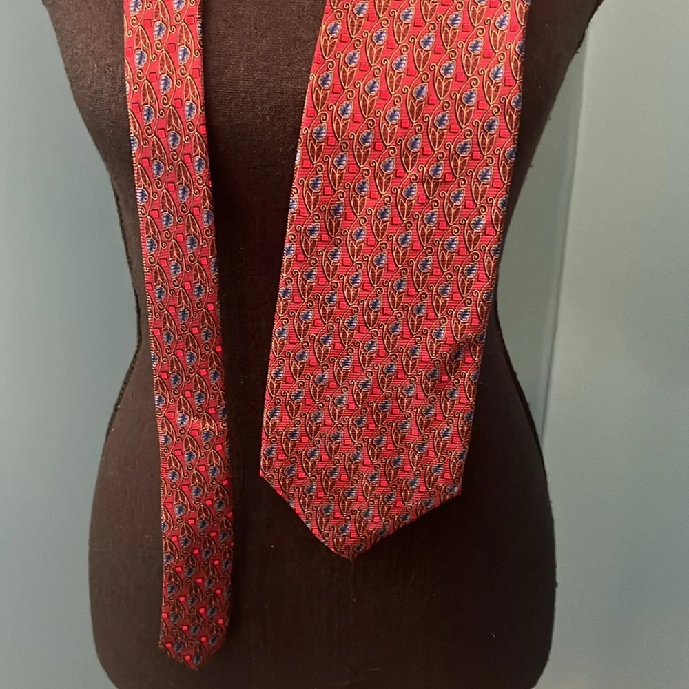 Robert Talbott Studio Red and Blue Floral Vine Silk Tie